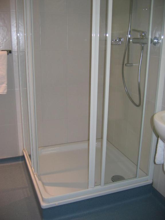 Auberge Du Prevoux Le Locle Room photo
